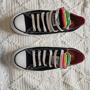 Converse All Star Low-Top Sneakers – Women’s Size 8 (Men’s 6) Unisex